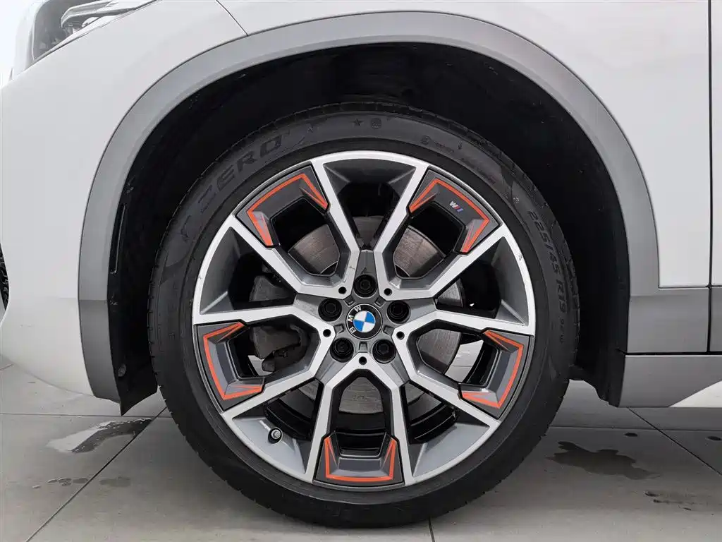 BMW X2 2021 Facelift sDrive25i Edge Edition фото 17