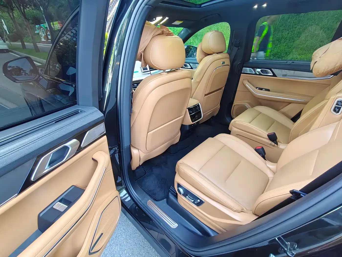 Lynk & Co 09 EM-P 2024 2.0TD EM-P AWD ULTRA 6-Seater фото 12
