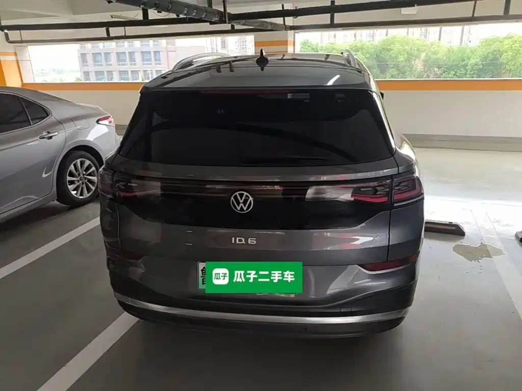 Volkswagen ID.6 X 2021 Facelift Pure+ Pure Long Range Version фото 6