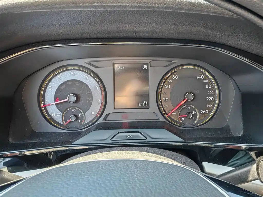 Volkswagen Lavida 2018 1.5L Manual Comfort Edition China V фото 4