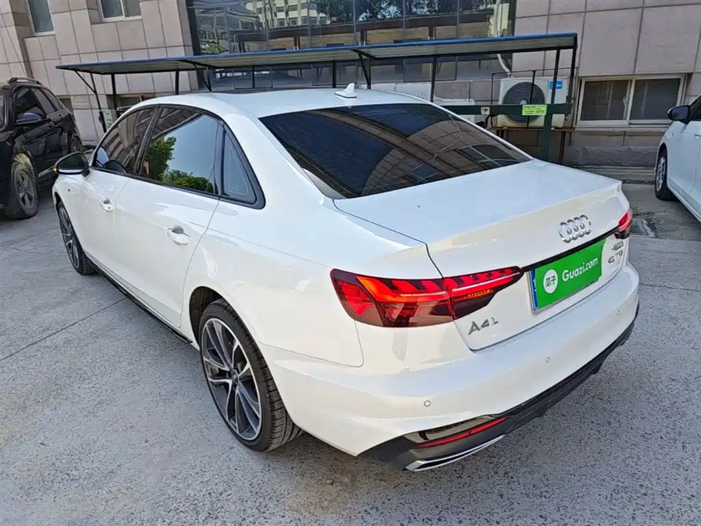 Audi A4L 2024 40 TFSI Luxury Dynamic фото 5