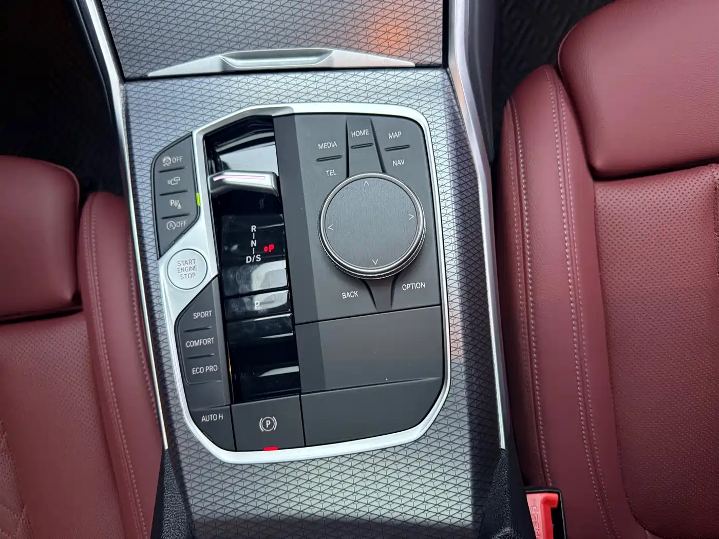 BMW 3 Series 2024 325Li M Sport Shadowline Package фото 7