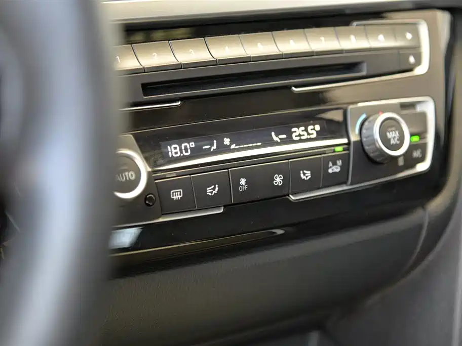 BMW 3 Series 2019 320Li Fashion Type фото 15