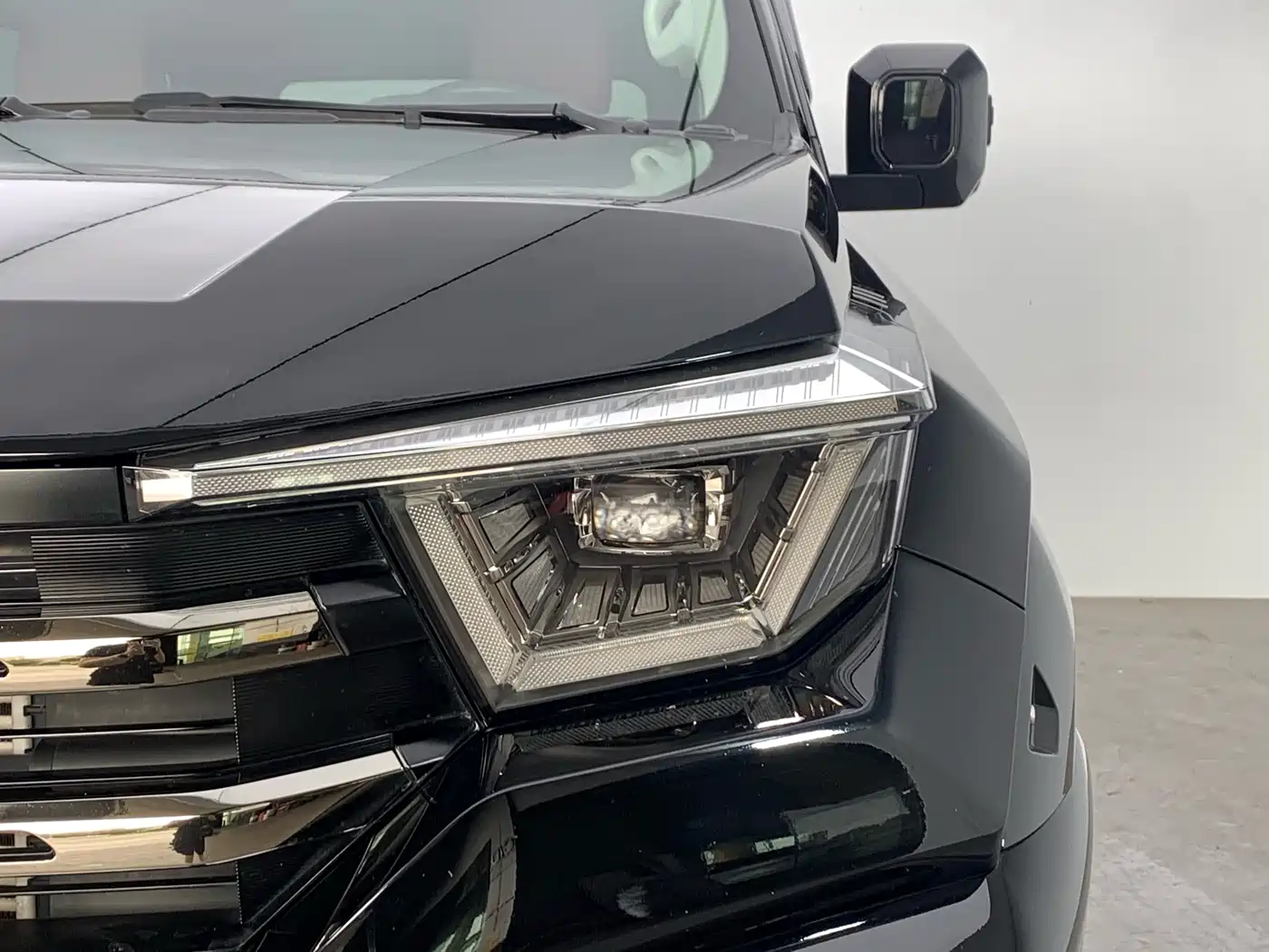 Tank 400 New Energy 2023 Hi4-T Super Edition фото 8