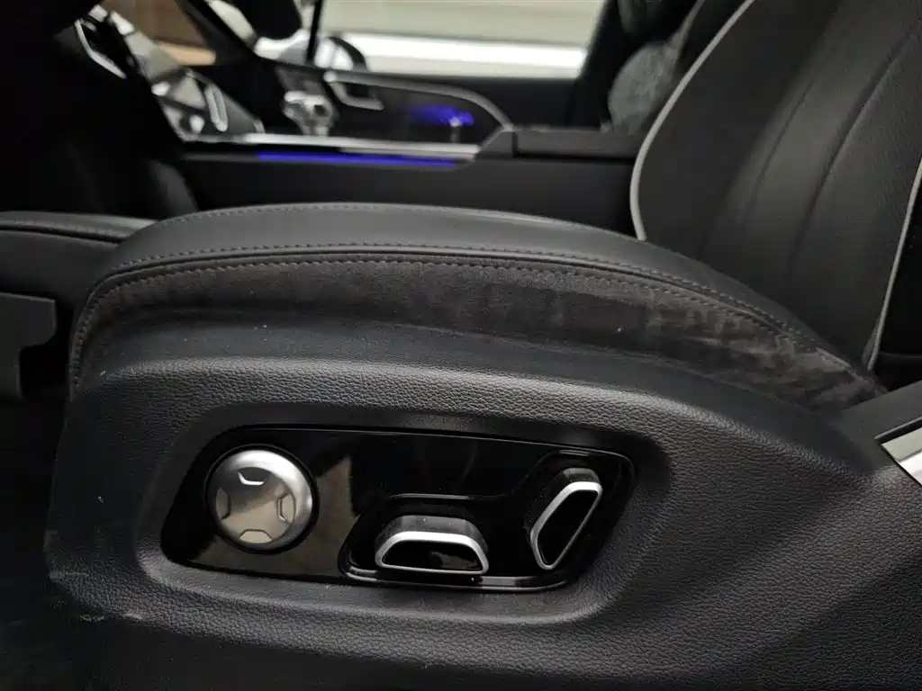 Hongqi E-HS9 2022 690km Qi Xiang Edition (6-seater) фото 7