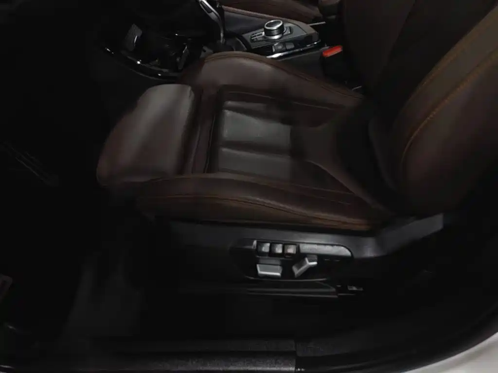 Photo 20 - BMW X2