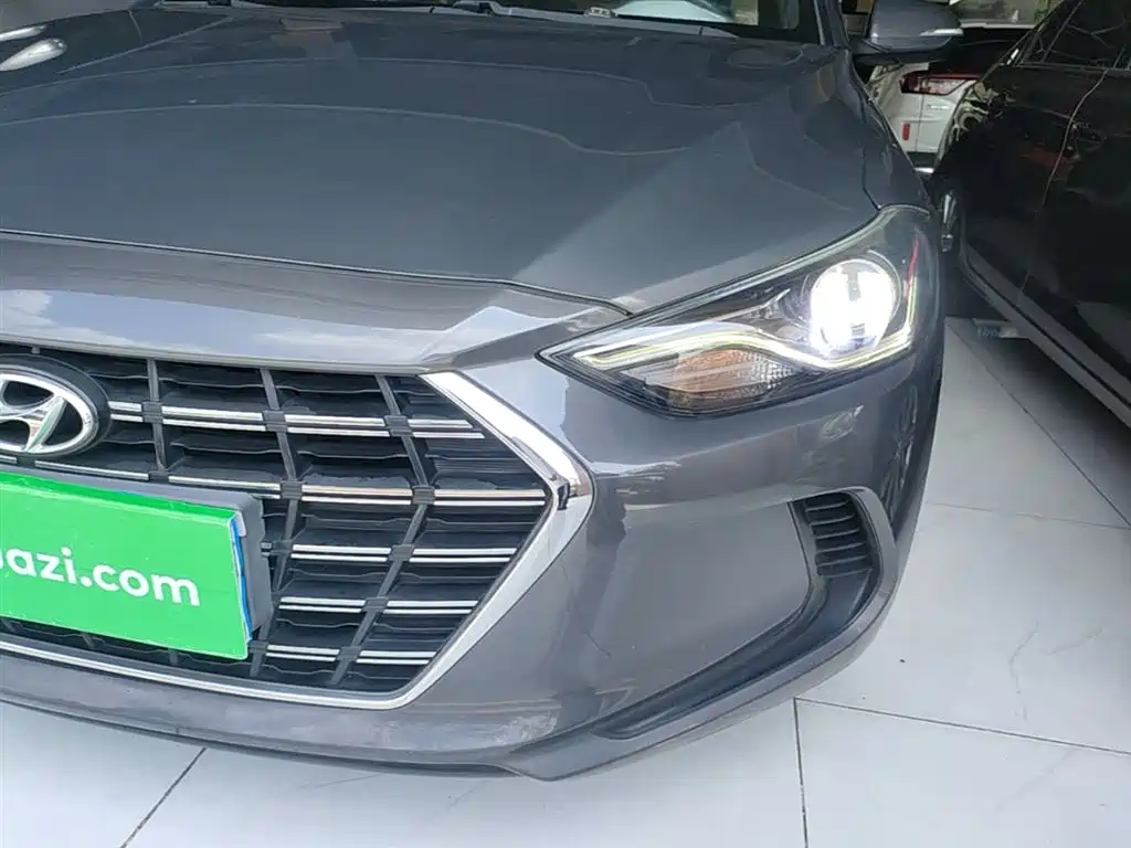 Hyundai Elantra 2020 1.4T DCT Dynamic·Vitality фото 24