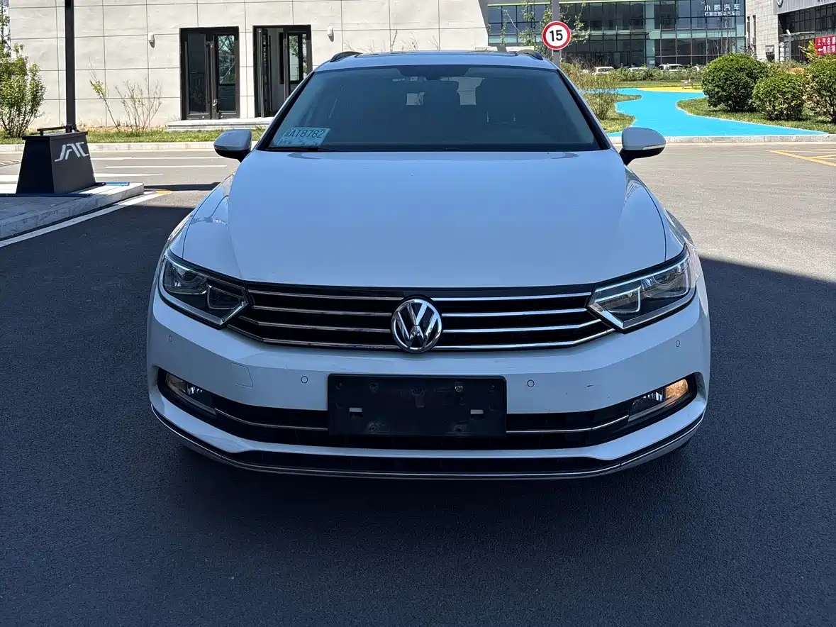 Volkswagen Weilan 2018 380TSI 2WD Comfort Edition фото 2