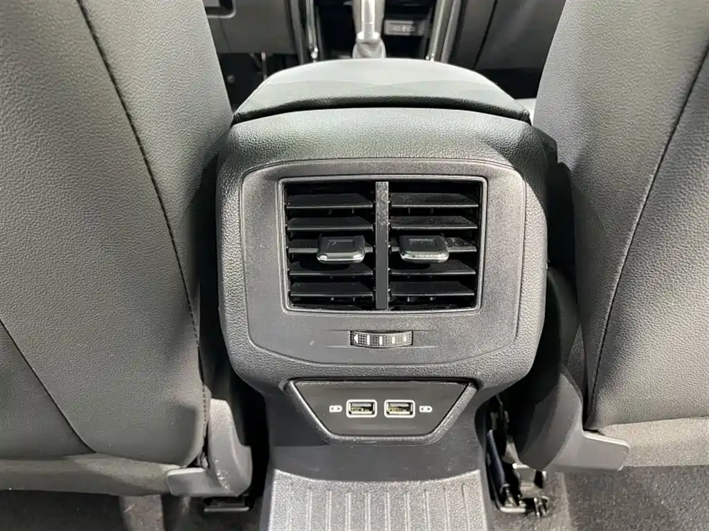 Volkswagen T-ROC 2022 280TSI DSG 2WD Elite PLUS фото 17