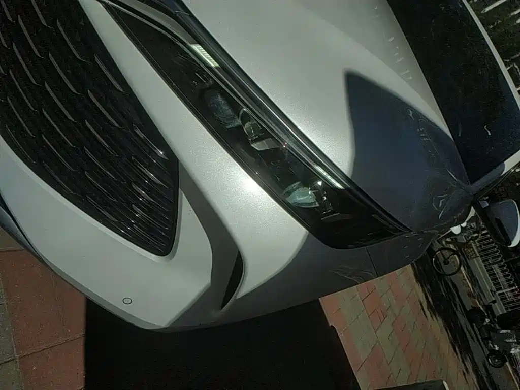 BYD Qin L 2024 DM-i 120KM Excellence Model фото 24