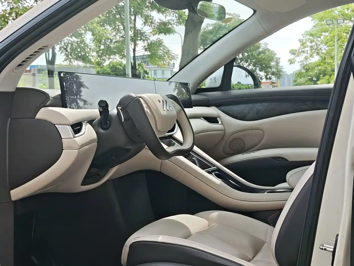 IM Motors IM LS6 2023 2023 Max Standard Edition