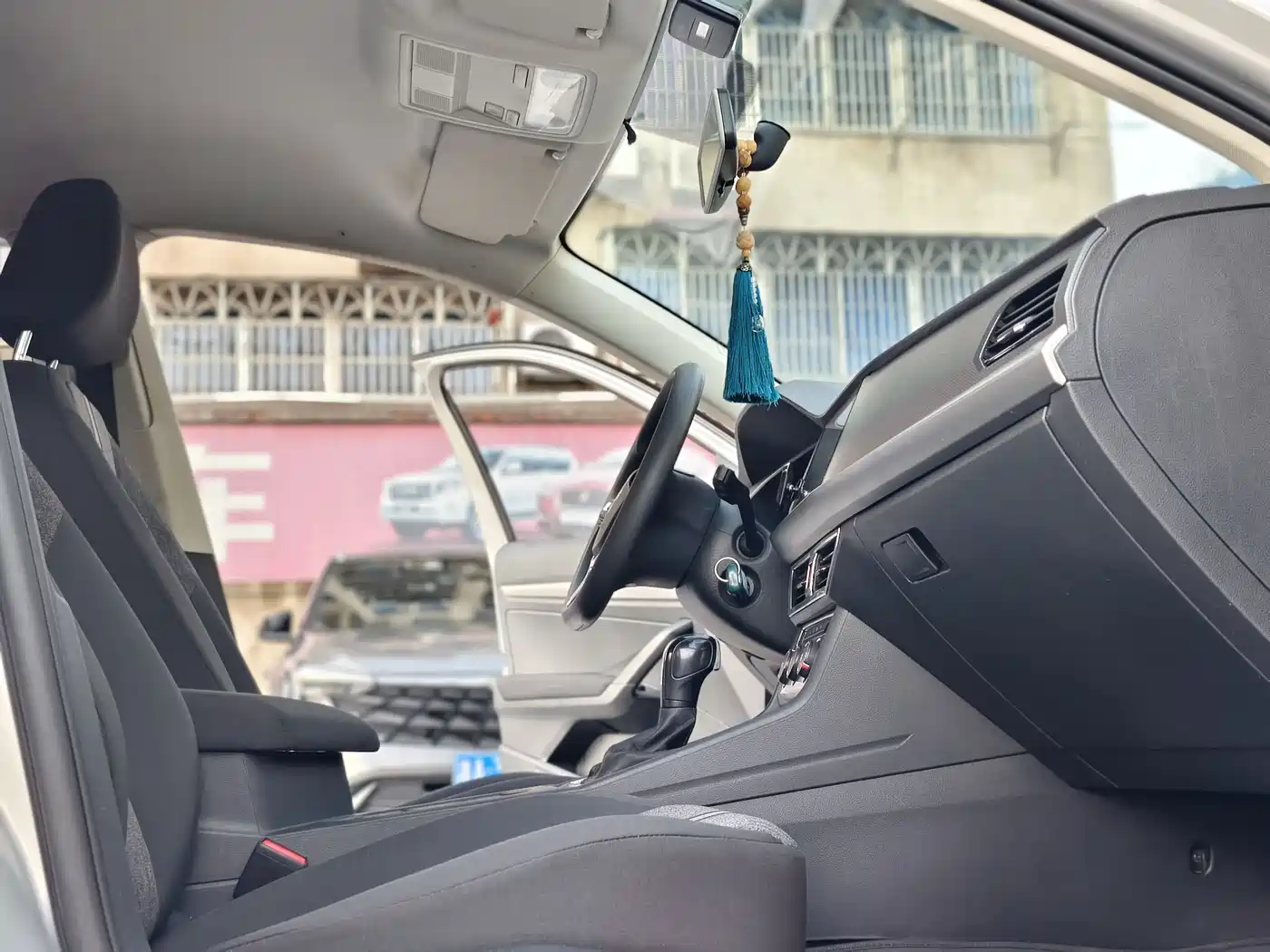 Volkswagen Lavida 2019 1.5L Automatic Trend Edition China VI фото 12