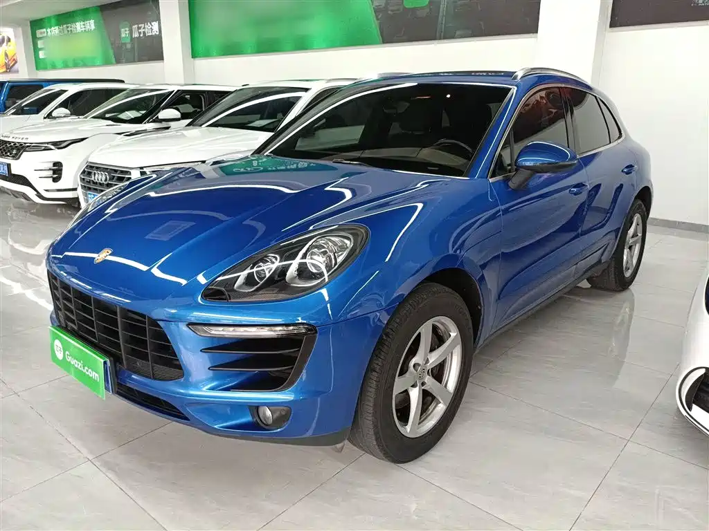 Porsche Macan 2016 Macan 2.0T фото 2