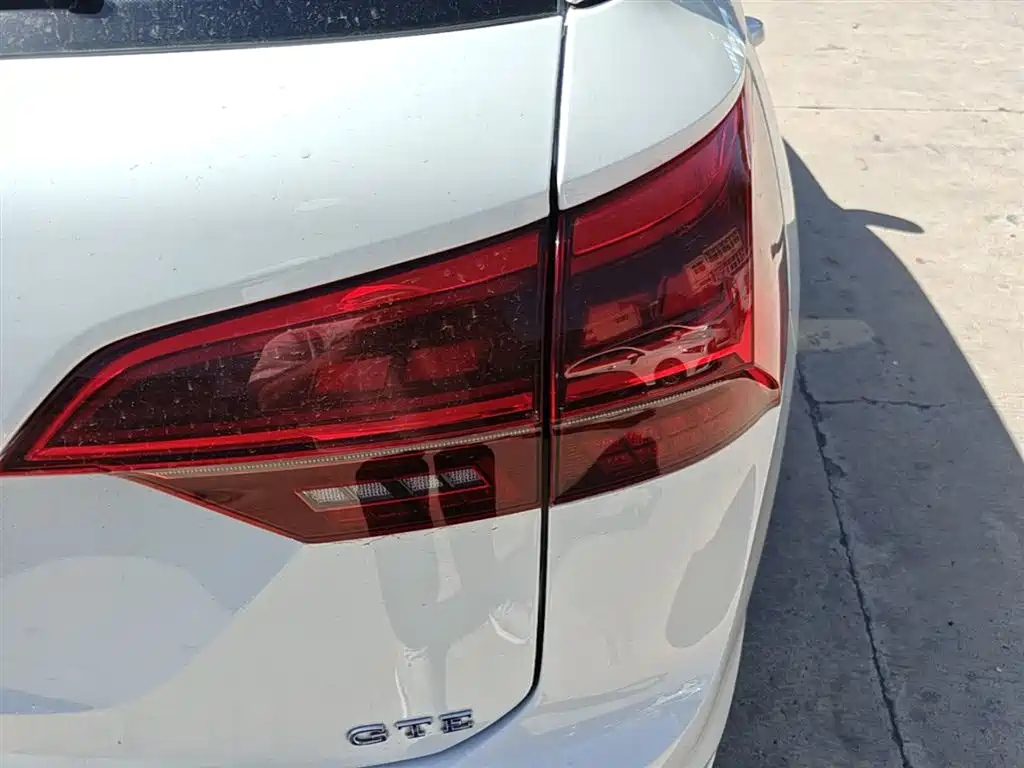Volkswagen Tayron GTE Plug-in Hybrid 2020 1.4T Premium фото 8