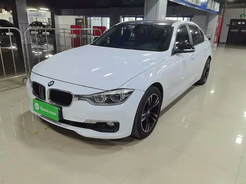 BMW 3 Series 2016 320Li Fashion Model