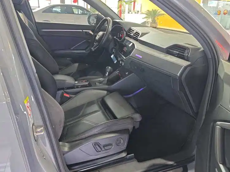 Audi Q3 2024 35 TFSI Progressive Sport фото 18