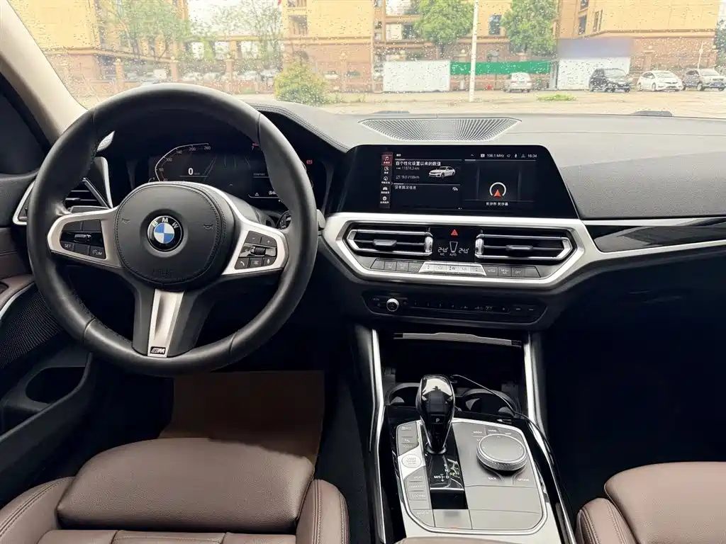 BMW 3 Series 2020 320Li M Sport Package фото 10
