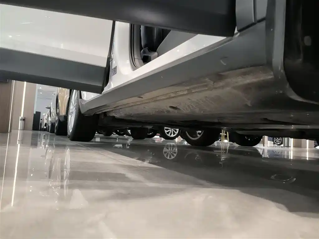 Volkswagen T-Cross 2019 1.5L Automatic Comfort Edition фото 19