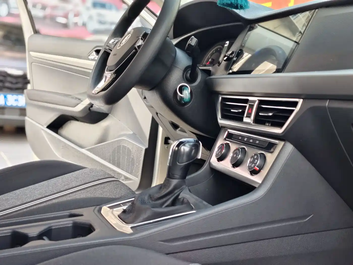 Volkswagen Lavida 2019 1.5L Automatic Trend Edition China VI фото 11