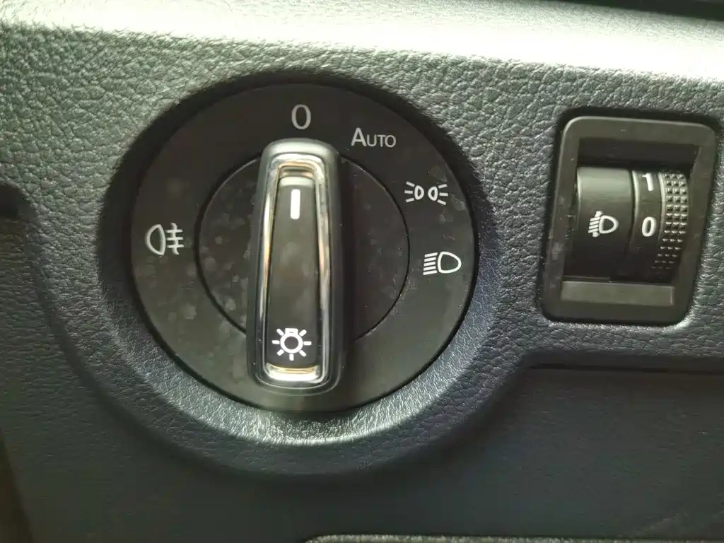 Volkswagen Tharu, миниатюра 21