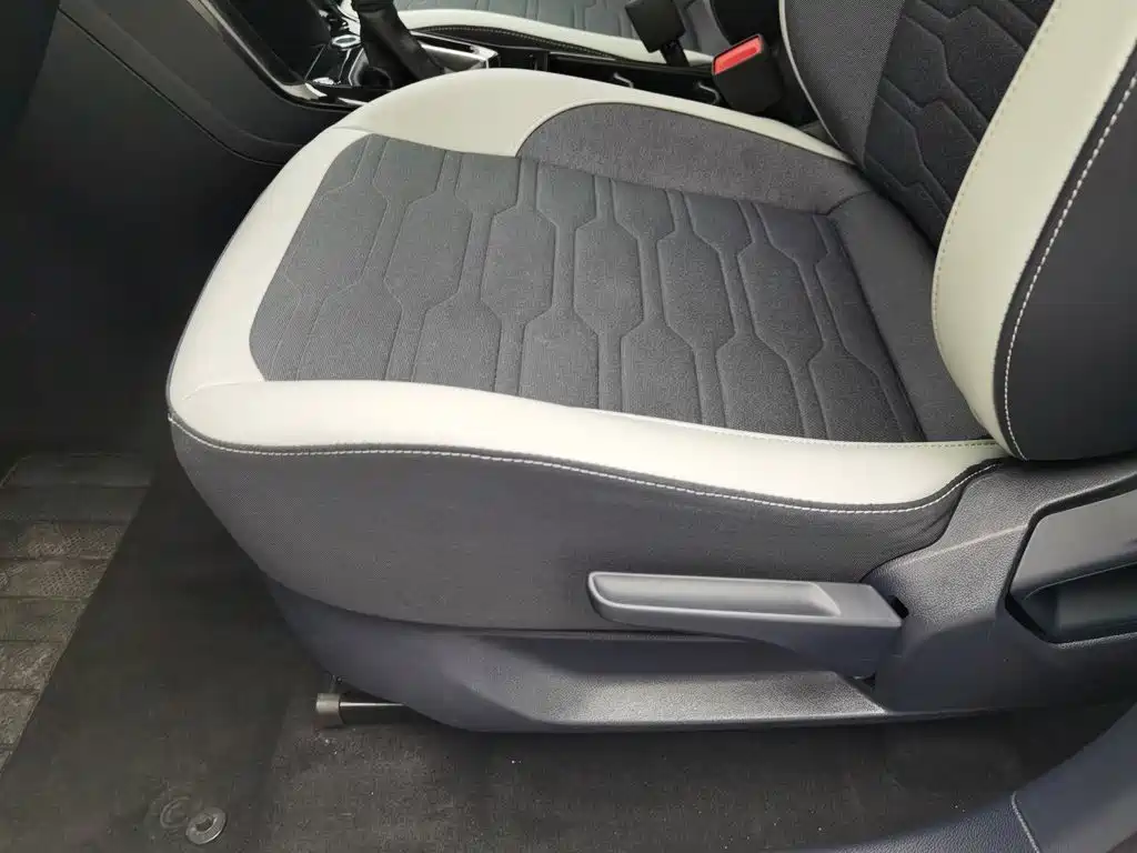 Volkswagen Tharu, миниатюра 20