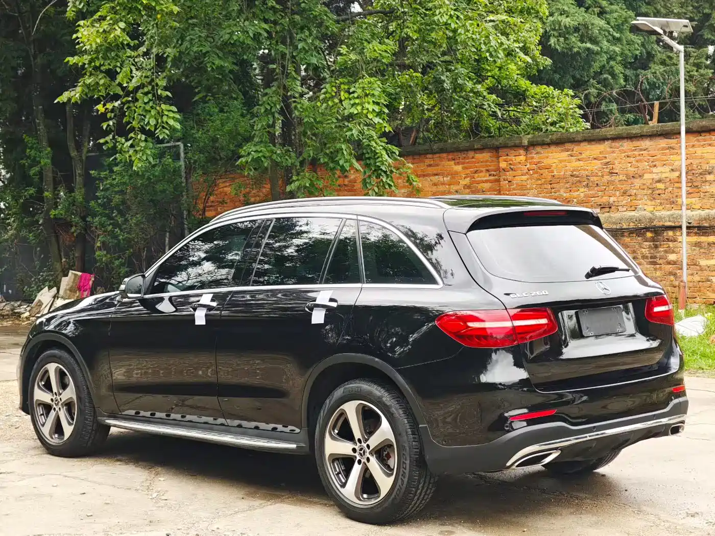 Mercedes-Benz GLC 2017 GLC 260 4MATIC Luxury фото 9