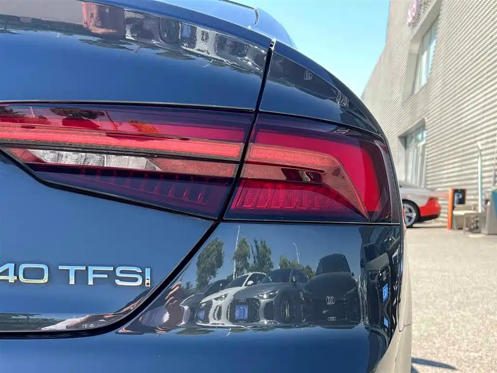 Audi A5 (Import) 2019 Sportback 40 TFSI Fashion фото 19