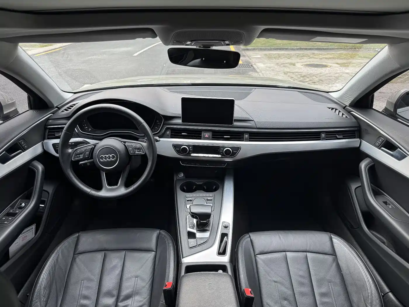 Audi A4L 2018 30th Anniversary 40 TFSI Fashion фото 5