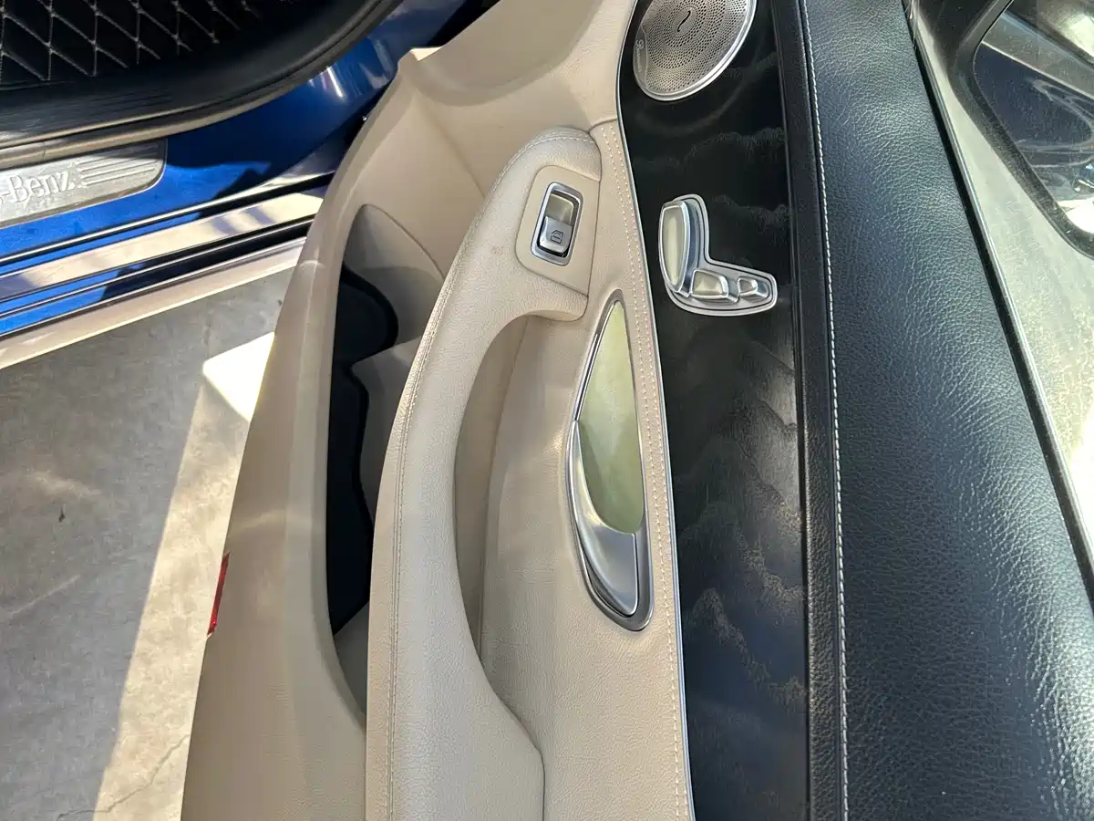 Mercedes-Benz C-Class 2015 Facelift C 180 L Sport фото 23