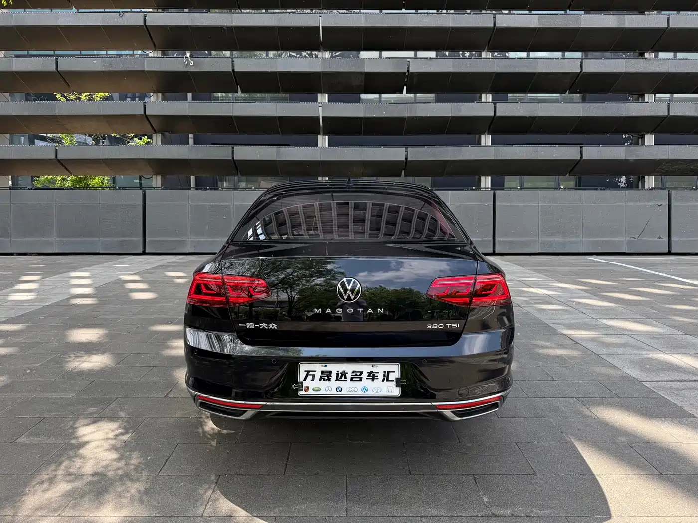 Volkswagen Magotan 2020 380TSI DSG Luxury фото 5