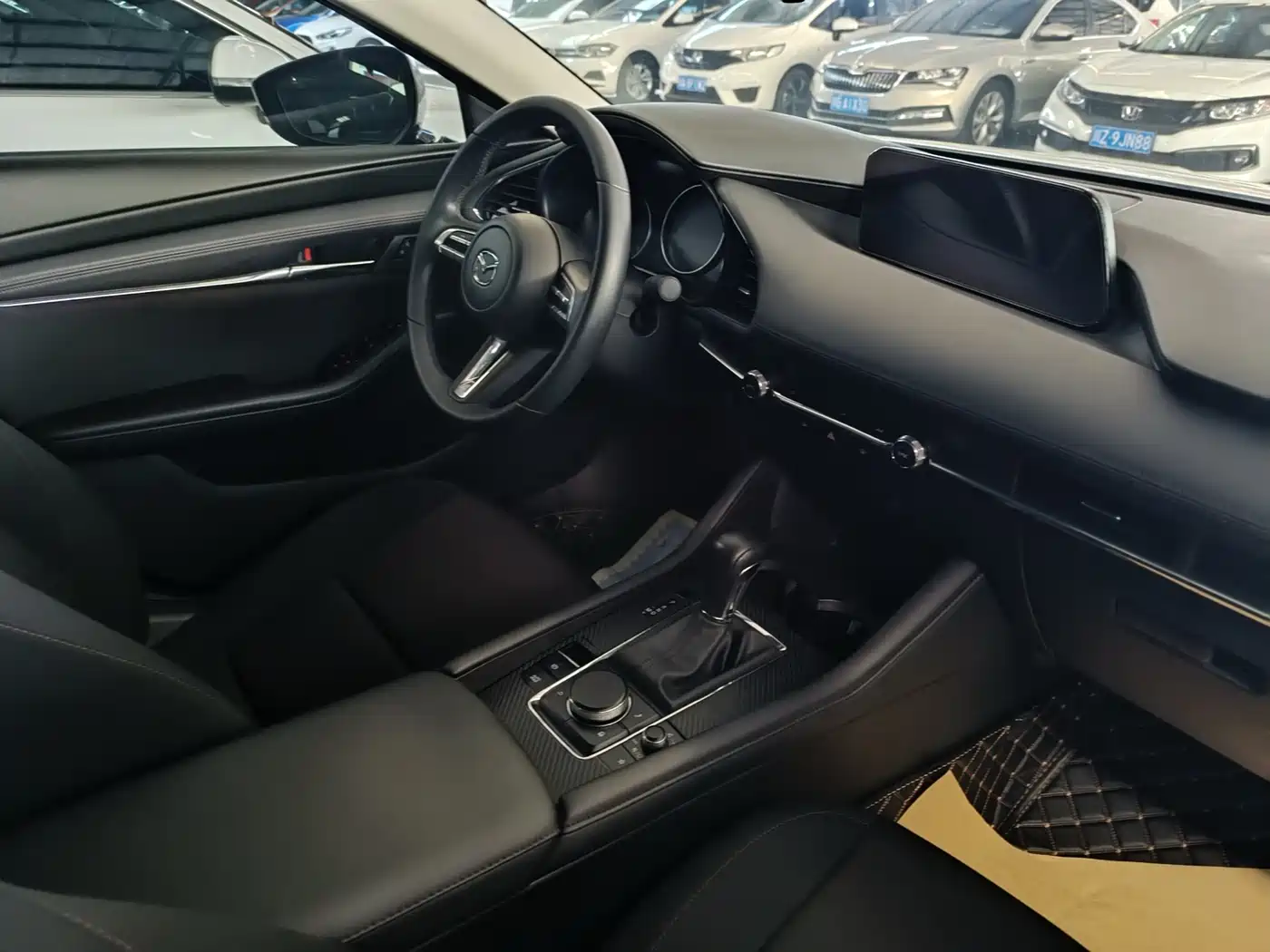 Mazda Mazda3 Axela 2020 2.0L Automatic Zhi Ya Edition фото 14