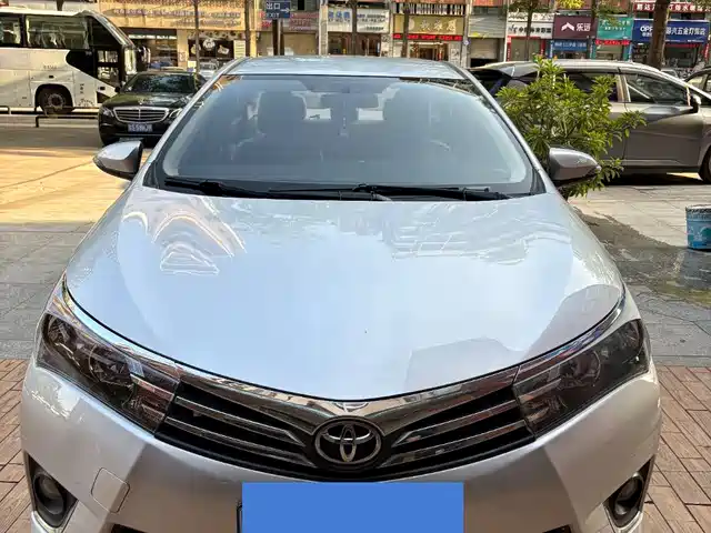 TOYOTA COROLLA