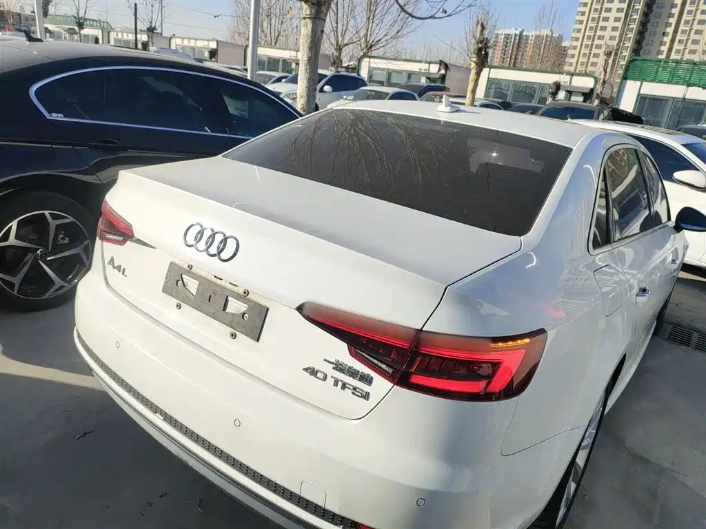 Audi A4L 2018 30th Anniversary 40 TFSI Fashion фото 7