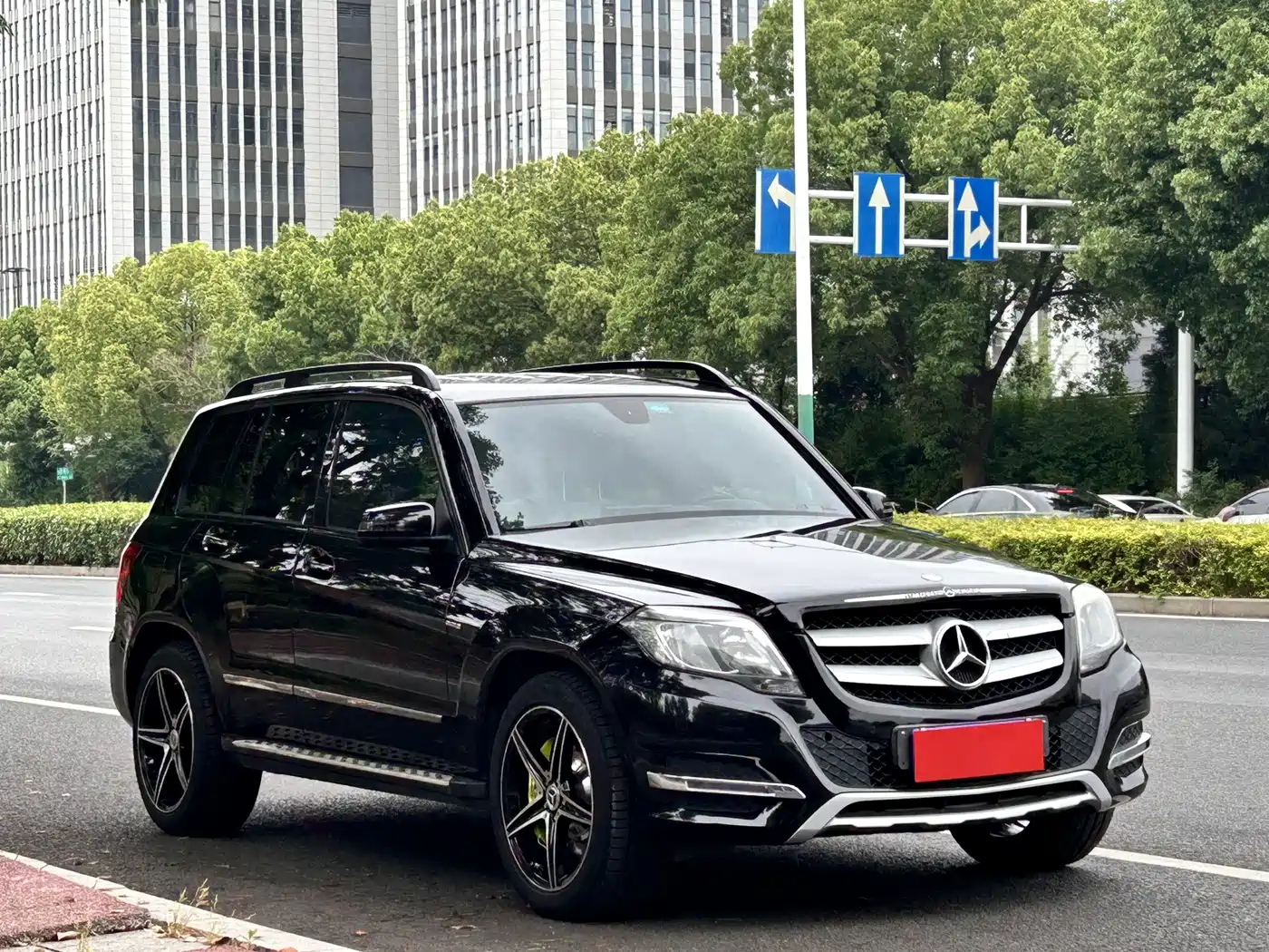 Mercedes-Benz GLK-Class 2013 GLK 300 4MATIC Dynamic фото 3