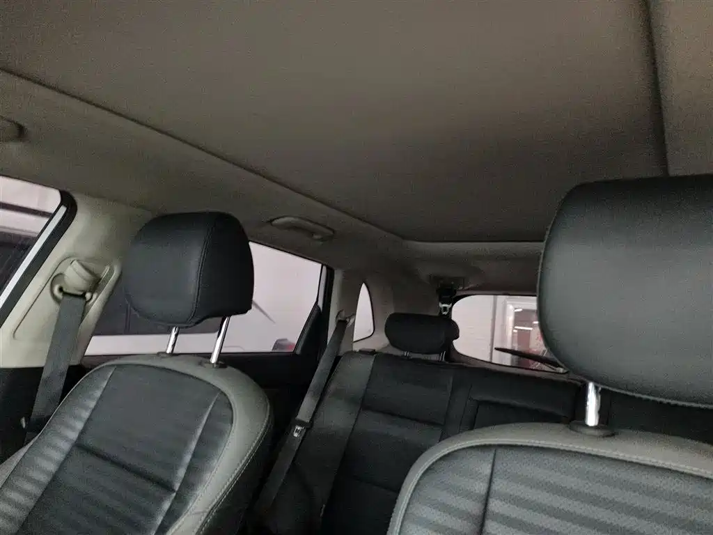 Kia Sportage 2019 2.0L Automatic Smart Luxury Edition фото 17