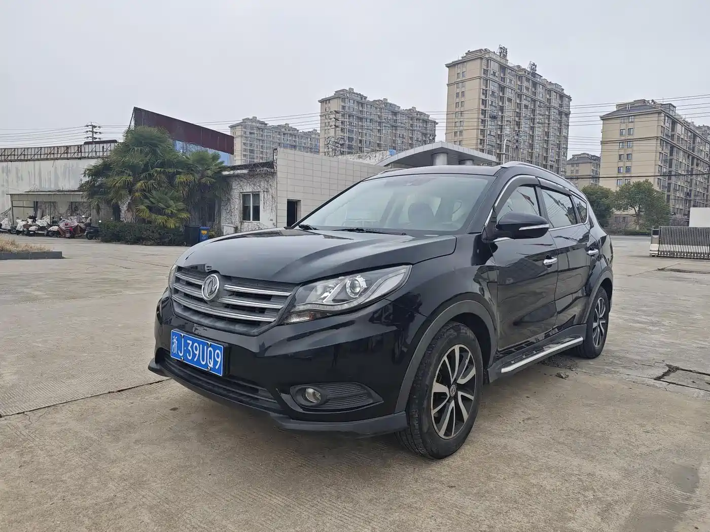 Dongfeng Fengguang Fengguang 580 2016 2017 1.5T CVT Comfort Version