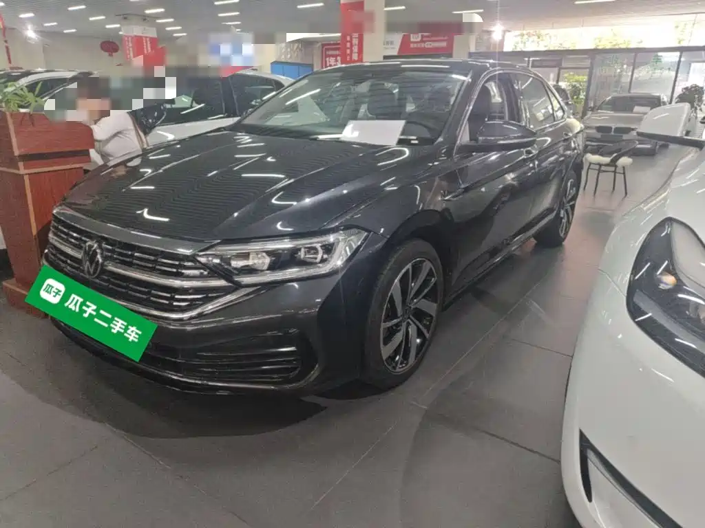 Volkswagen Sagitar 2023 300TSI DSG Excellence Edition