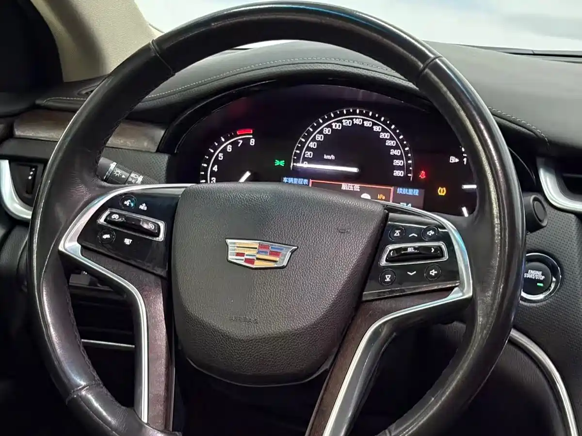 Cadillac XTS 2018 28T Elite фото 9