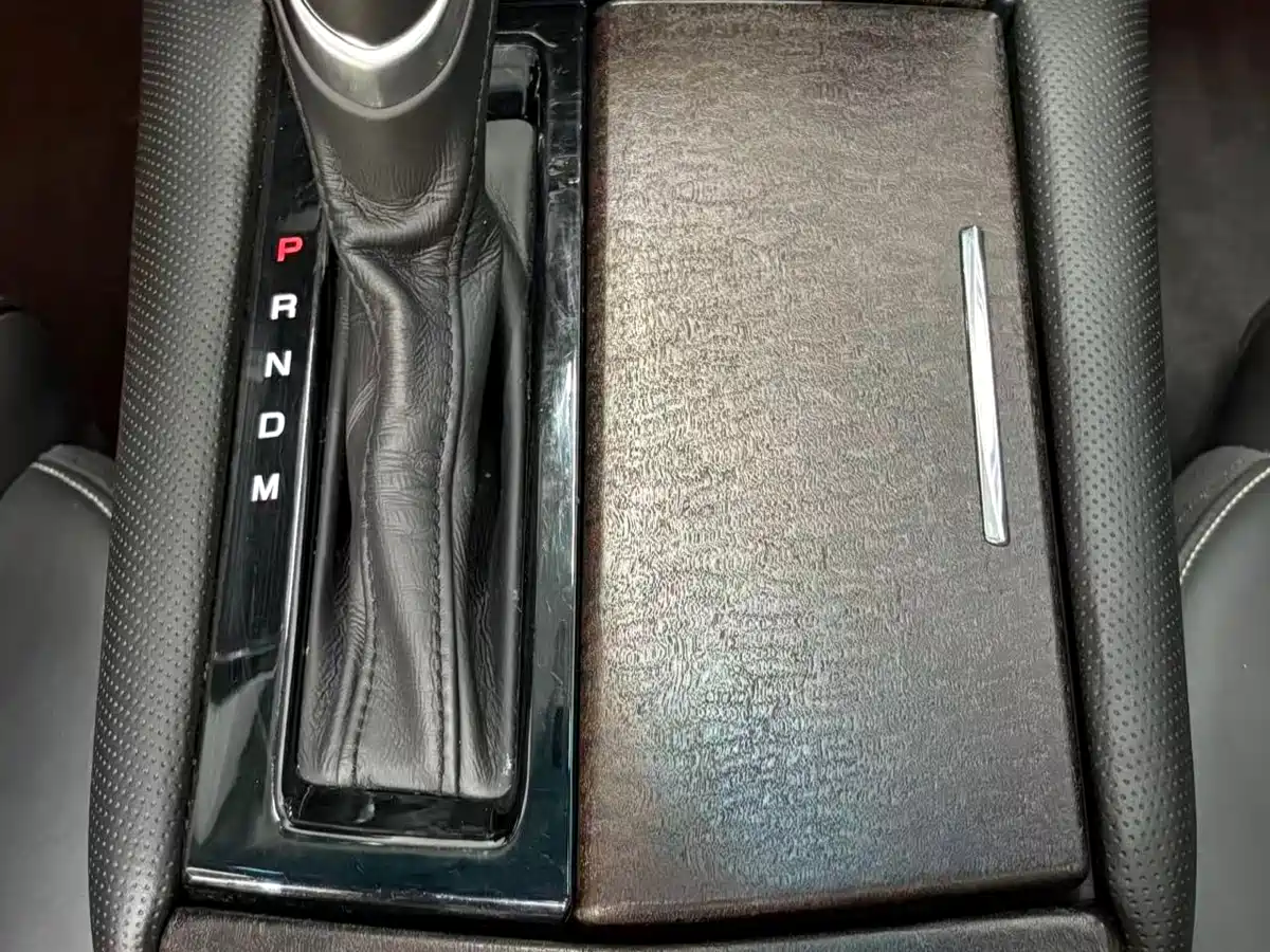 Cadillac XTS 2018 28T Elite фото 11