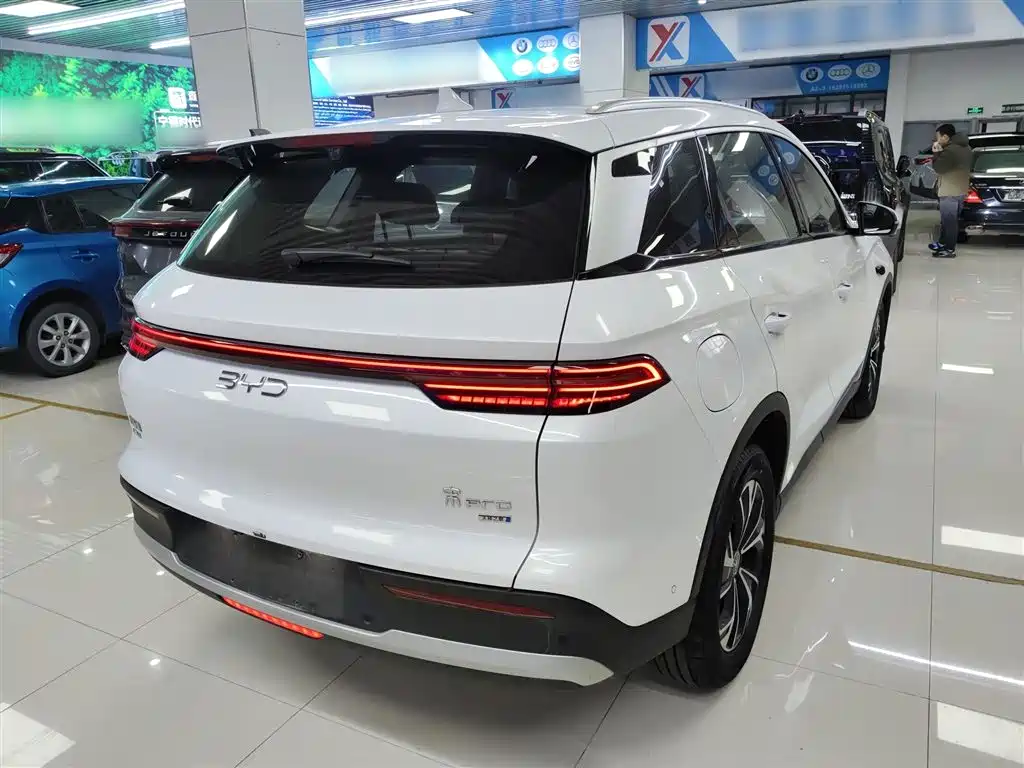 BYD Song Pro New Energy 2025 2nd Generation Smart Drive Edition DM-i 115KM Surpassing Type фото 5