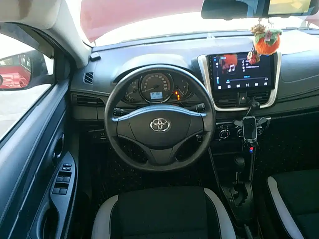 Toyota Yaris, миниатюра 11