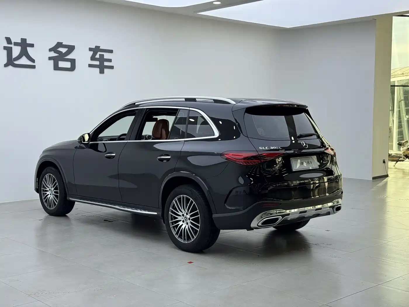 Mercedes-Benz GLC 2024 GLC 300 L 4MATIC Dynamic 5-seater фото 6
