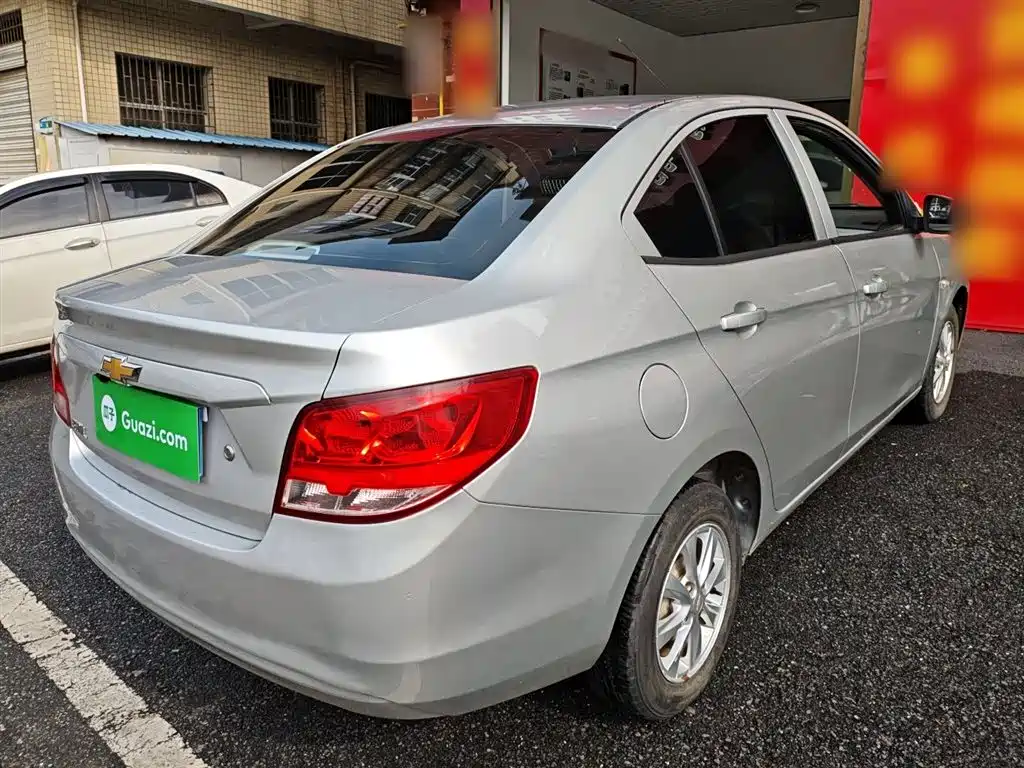 Chevrolet Sail 2015 Sail 3 1.3L AMT Ideal Edition фото 5