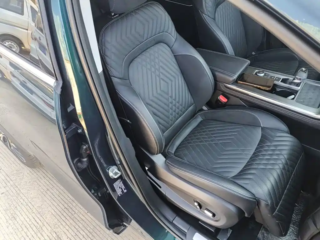 Exeed Lingyun 2023 2023 400T AWD Star Premium Edition