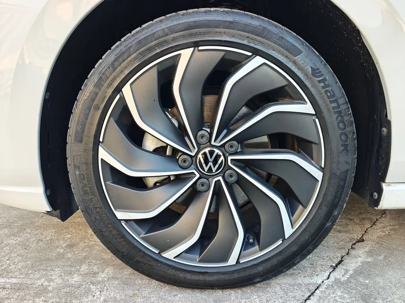 Volkswagen Golf 2021 280TSI DSG Pro фото 23