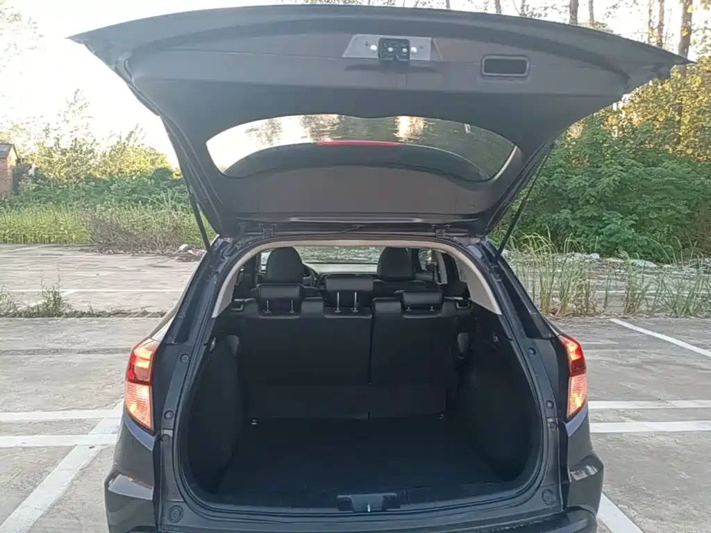 Photo 19 - Honda Vezel