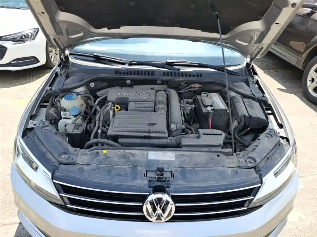 Volkswagen Sagitar 2017 230TSI Automatic Comfort фото 20