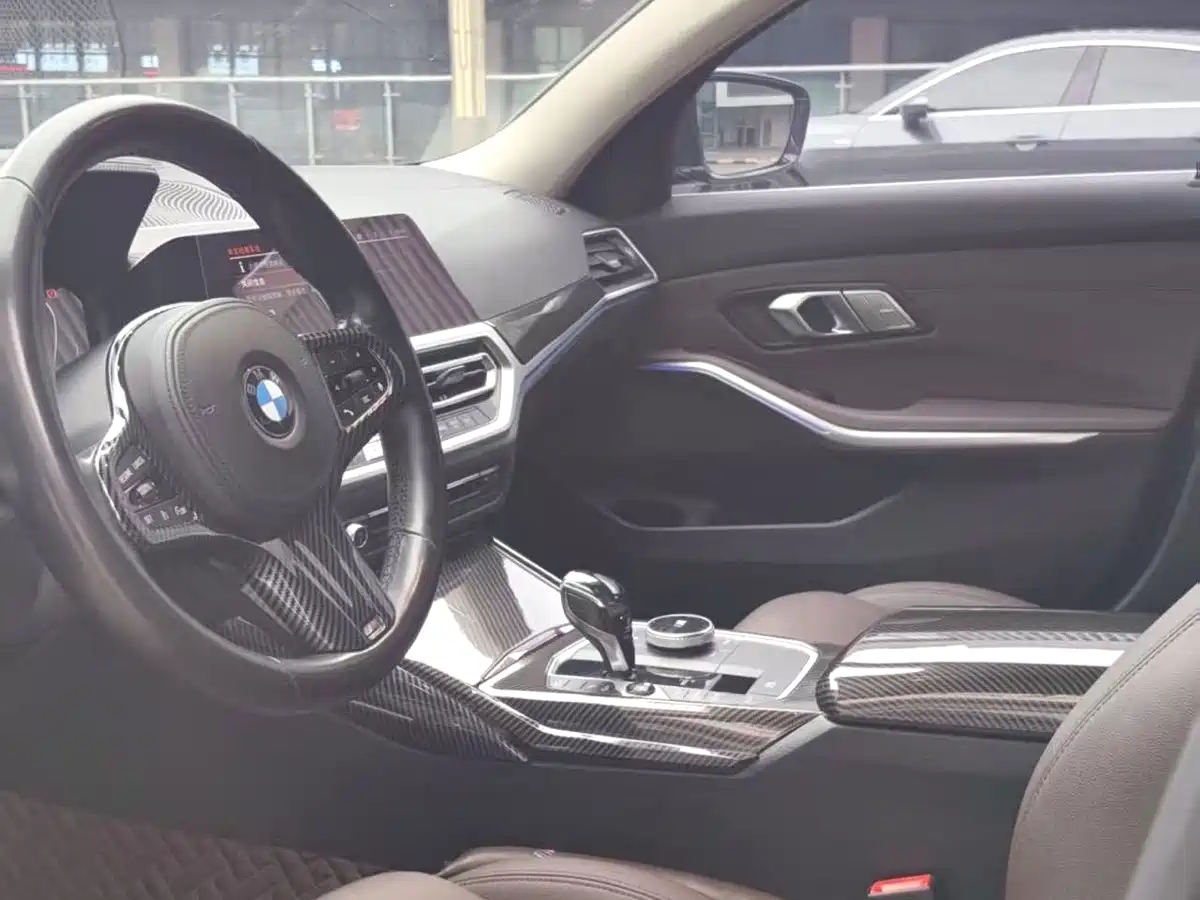 BMW 3 Series 2021 325Li xDrive M Sport Package фото 4