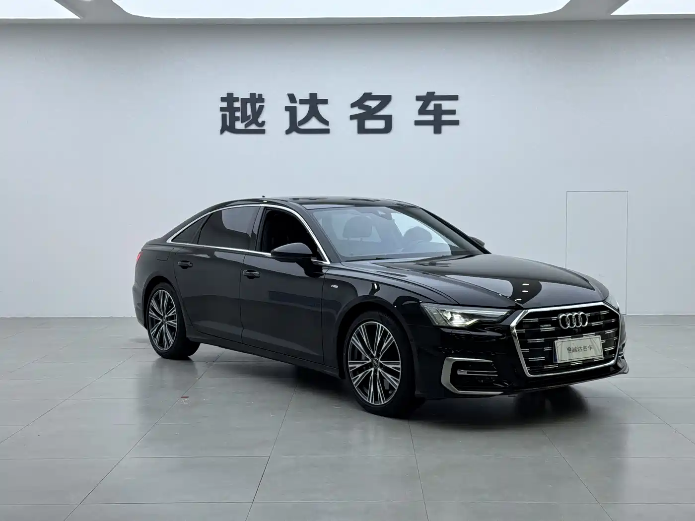 Audi A6L 2024 55 TFSI quattro Exclusive Dynamic фото 12