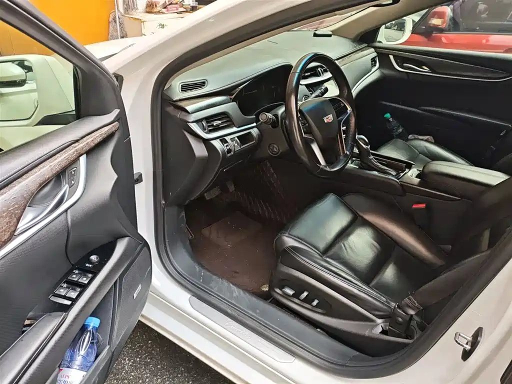 Cadillac XTS 2018 28T Elite фото 12